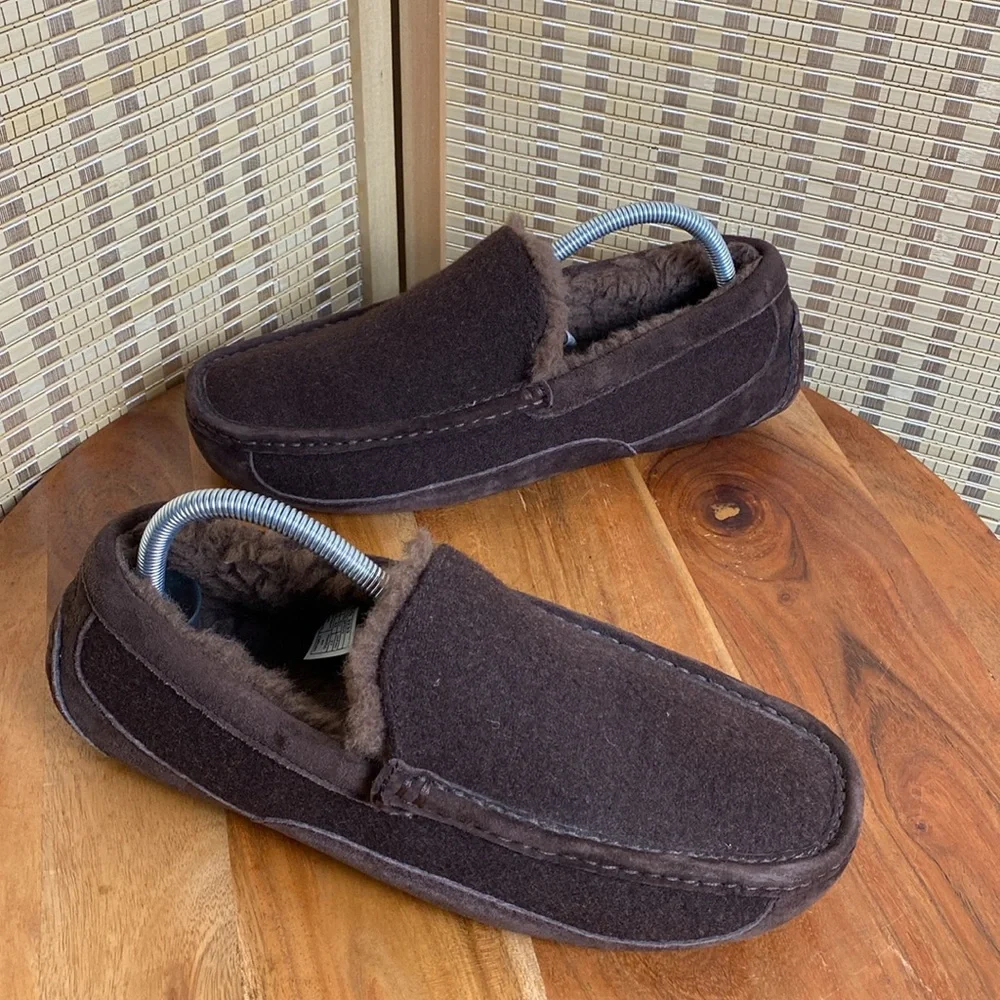 Ugg Men’s Ascot Moc Toe Slippers Size 9 - Picture 2 of 8